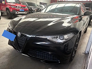 Заказать ALFAROMEO GIULIA
