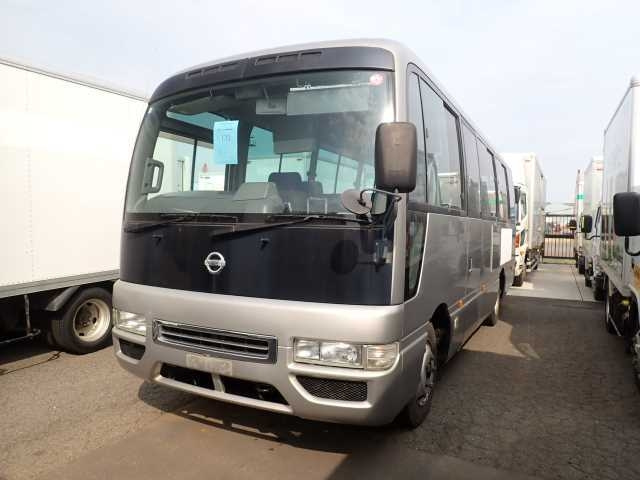 NISSAN CIVILIAN 2010