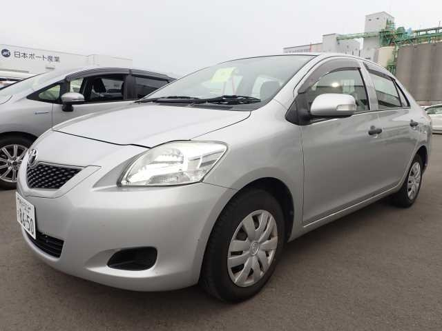 TOYOTA BELTA 2011