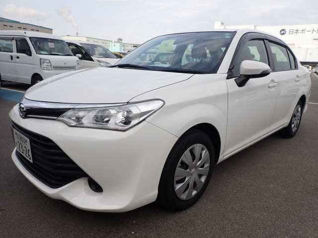 TOYOTA COROLLA AXIO 2015