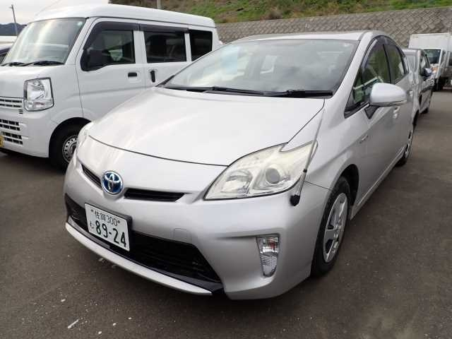 TOYOTA PRIUS 2013
