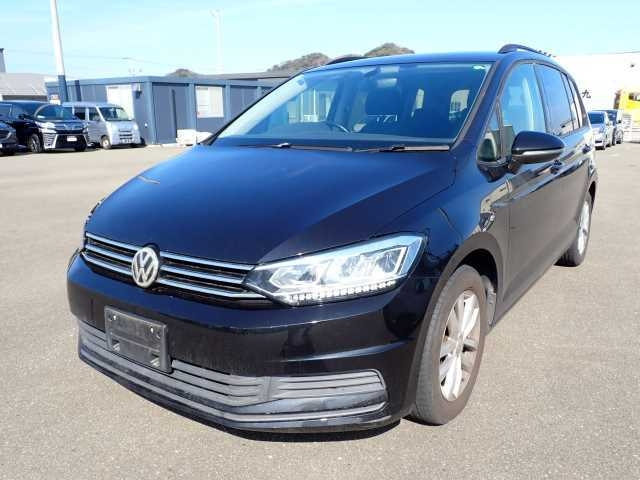 VOLKSWAGEN GOLF TOURAN 2016