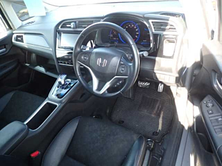 HONDA SHUTTLE 2018