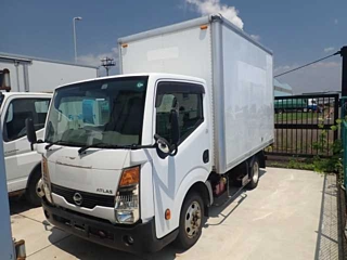 NISSAN ATLAS 2013
