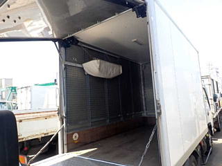 ISUZU ELF 2011