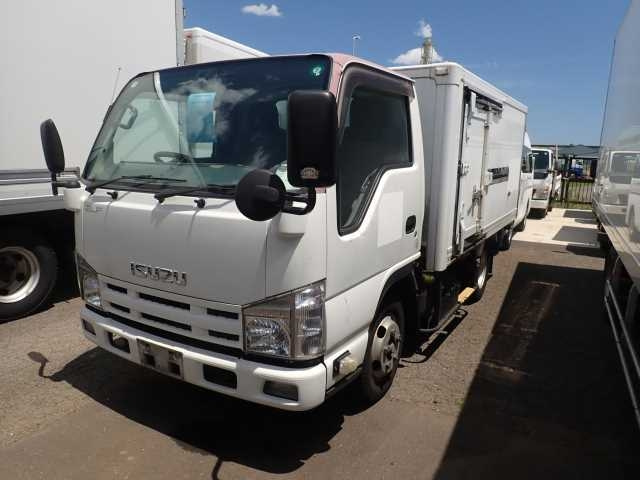 ISUZU ELF 2010