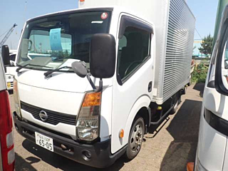NISSAN ATLAS 2010