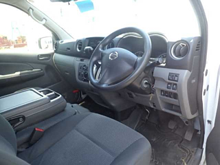 NISSAN CARAVAN VAN 2019