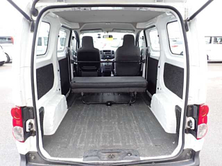 NISSAN NV200 2012