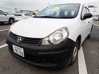 NISSAN AD 2015