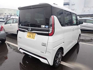 NISSAN ROOX 2021
