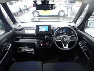 NISSAN ROOX 2021