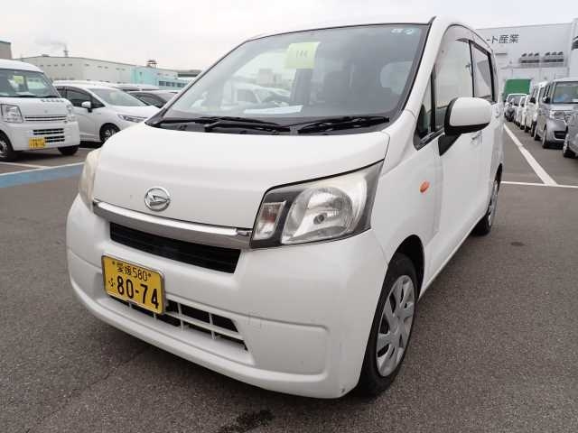 DAIHATSU MOVE 2013