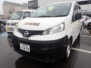 NISSAN NV200 2018