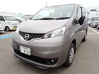 NISSAN NV200 2020