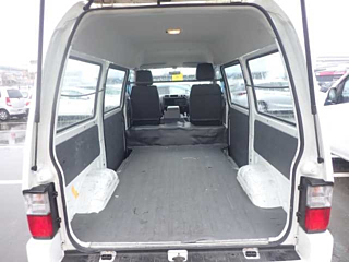 MAZDA BONGO VAN 2018