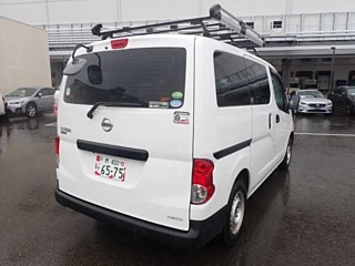 NISSAN NV200 2017