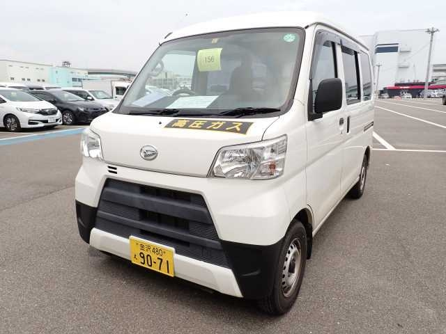 DAIHATSU HIJET VAN 2019