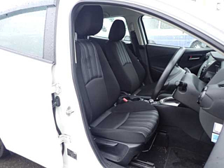 MAZDA MAZDA2 2020