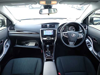 TOYOTA PREMIO 2020