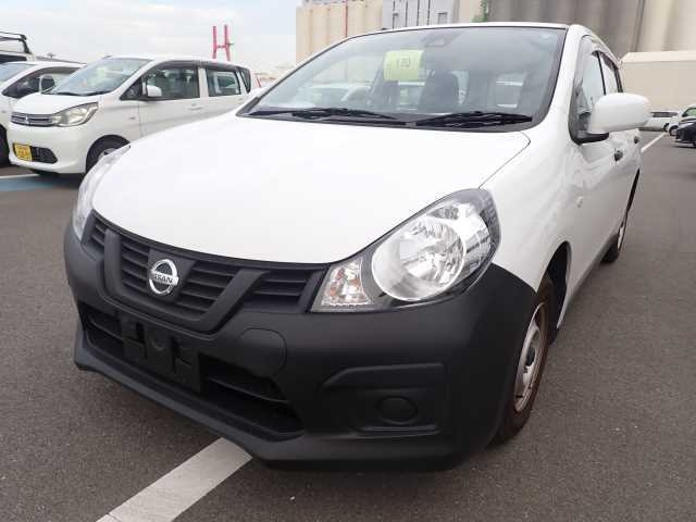 NISSAN AD 2019