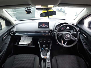MAZDA DEMIO 2017