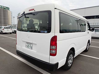 TOYOTA HIACE 2016