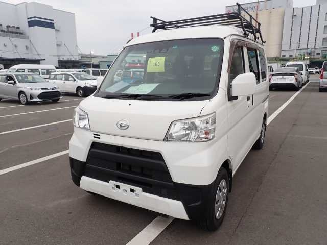 DAIHATSU HIJET VAN 2018