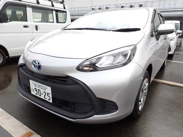 TOYOTA AQUA 2022