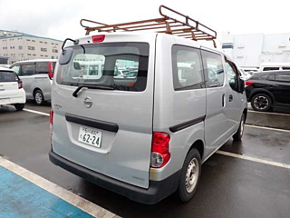NISSAN NV200 2013