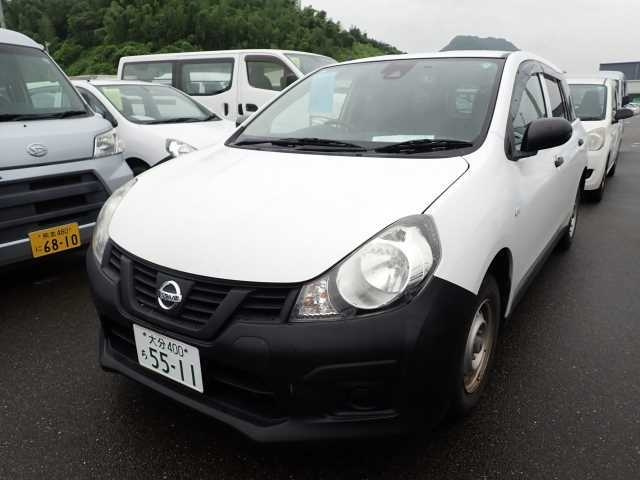 NISSAN AD 2018