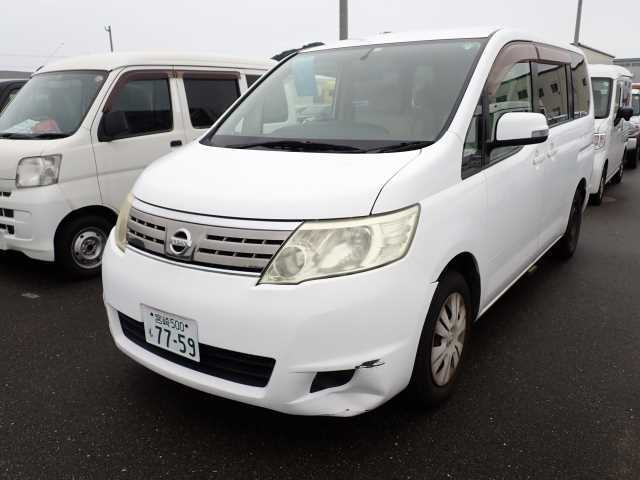 NISSAN SERENA 2010
