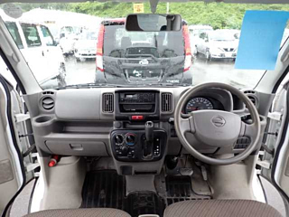 NISSAN CLIPPER VAN 2015