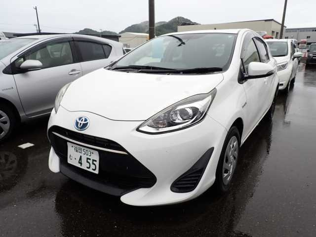 TOYOTA AQUA 2018