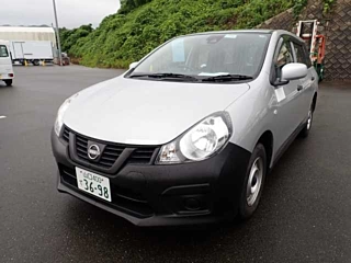 NISSAN AD 2022