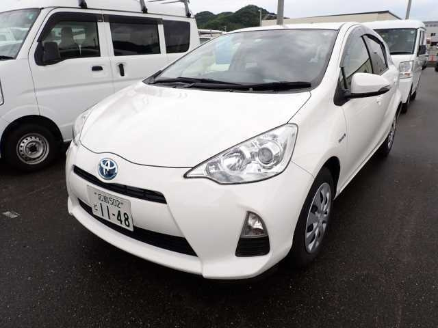 TOYOTA AQUA 2014