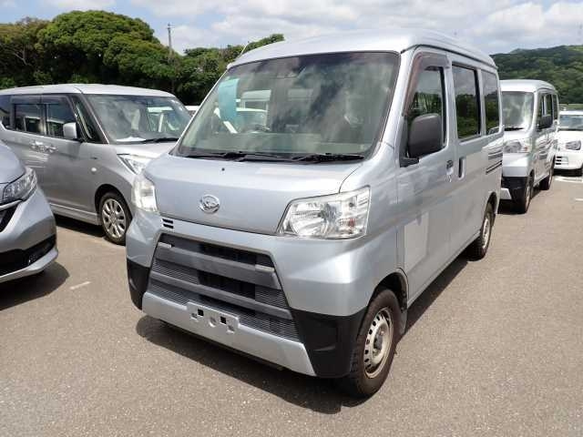 DAIHATSU HIJET VAN 2019