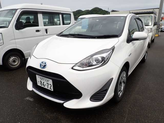 TOYOTA AQUA 2020