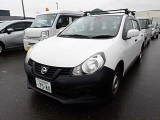 NISSAN AD 2020