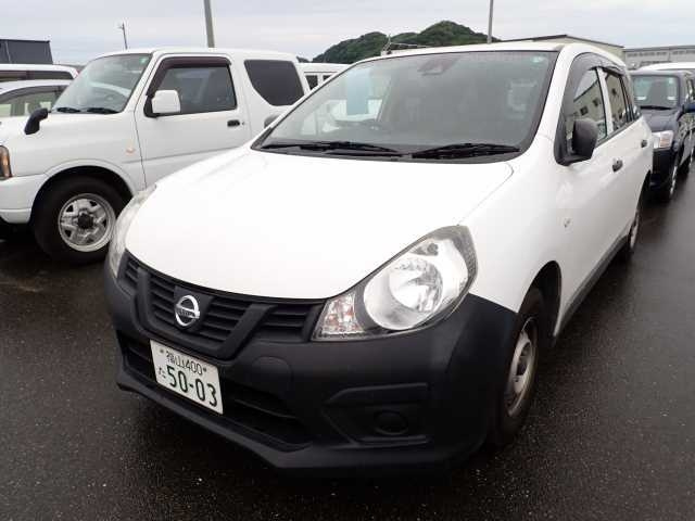 NISSAN AD 2020