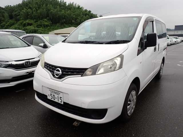 NISSAN NV200 2016