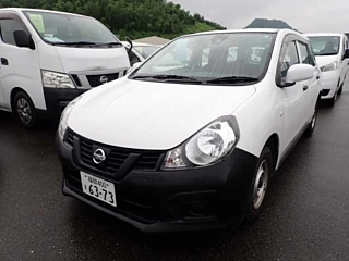 NISSAN AD 2020