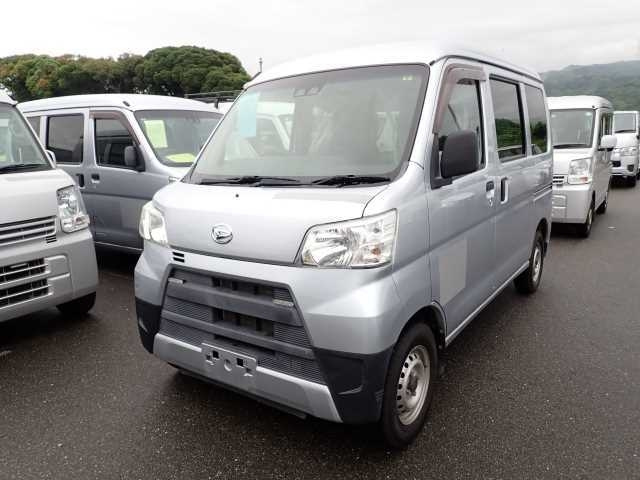 DAIHATSU HIJET VAN 2019