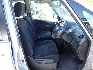 SUZUKI LANDY 2016
