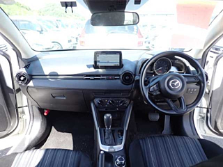 MAZDA DEMIO 2020