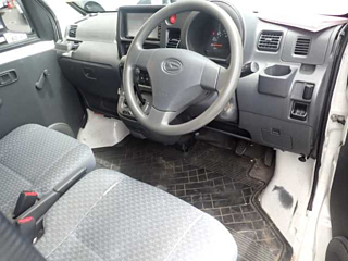 DAIHATSU HIJET VAN 2015