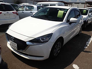 MAZDA MAZDA2 2020