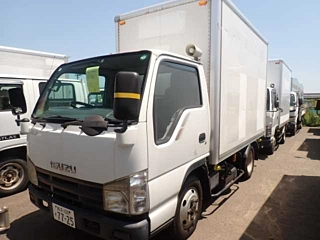 ISUZU ELF 2009