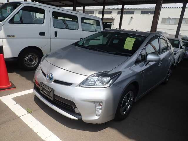 TOYOTA PRIUS 2012