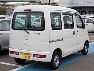 DAIHATSU HIJET VAN 2017